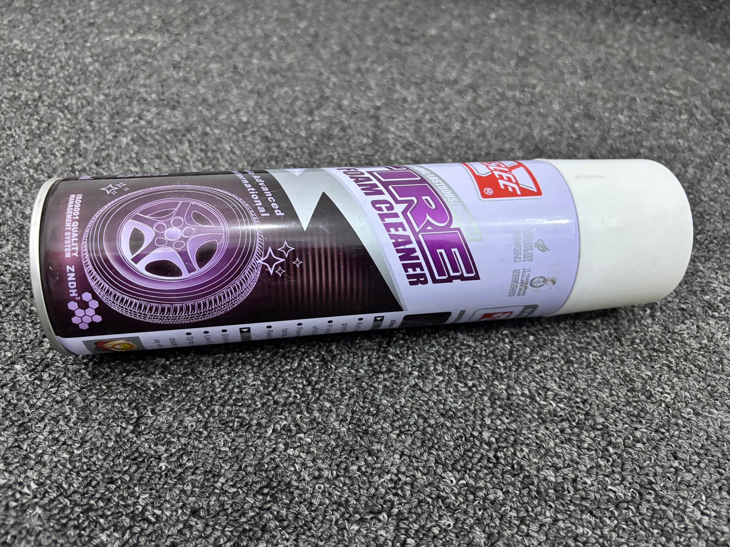 Nettoyant mousse pour pneus Veslee
