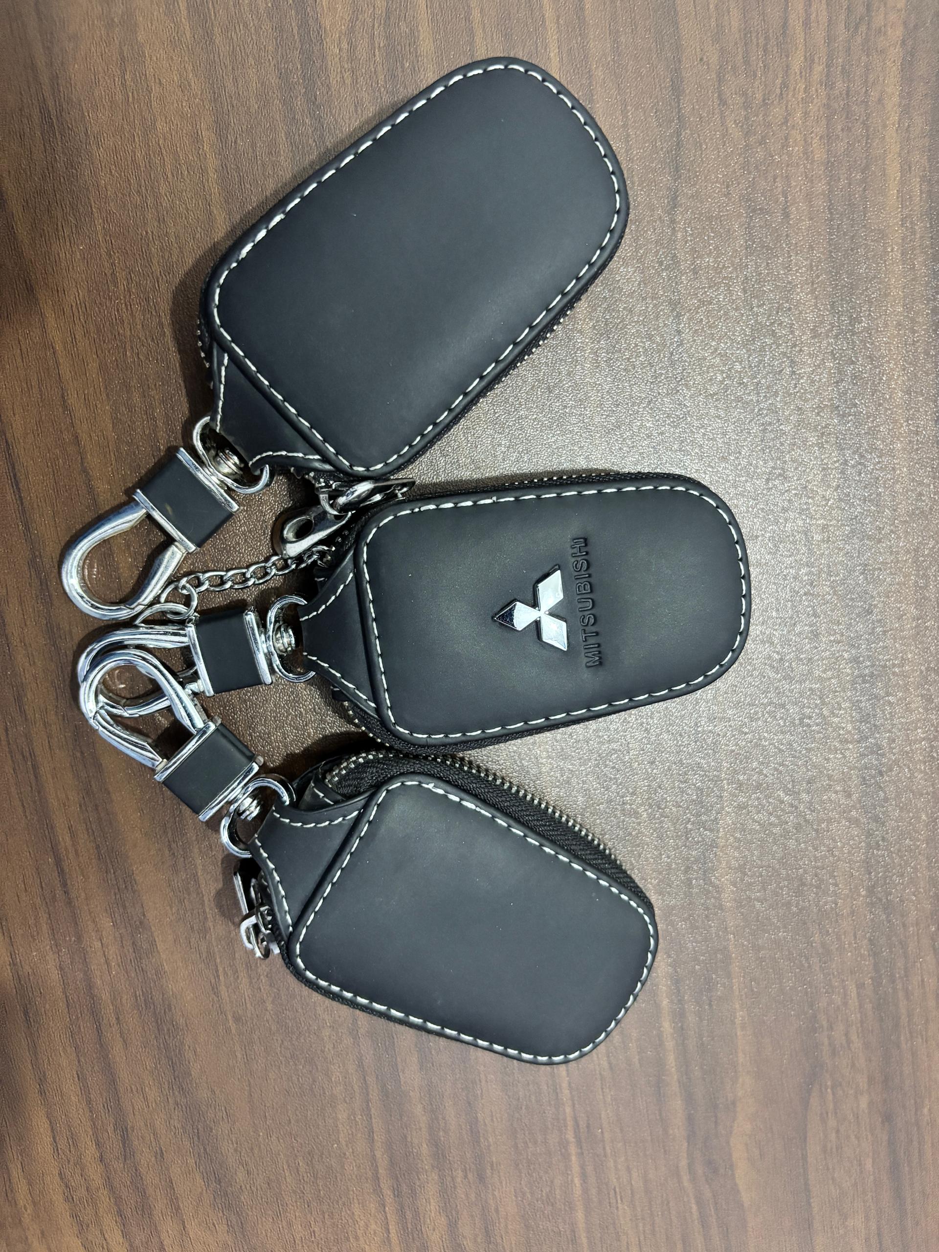 Image Etui en cuir Porte clé MISTUBISHI